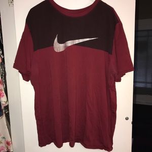 Nike t-shirt